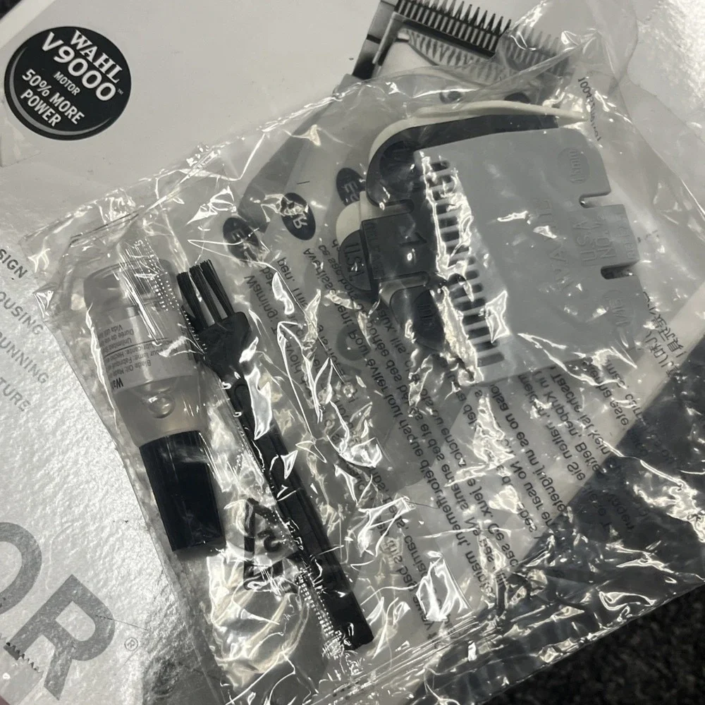 Wahl 8500 Professional Senior Corded Clipper Hair Barber - Complete In Box